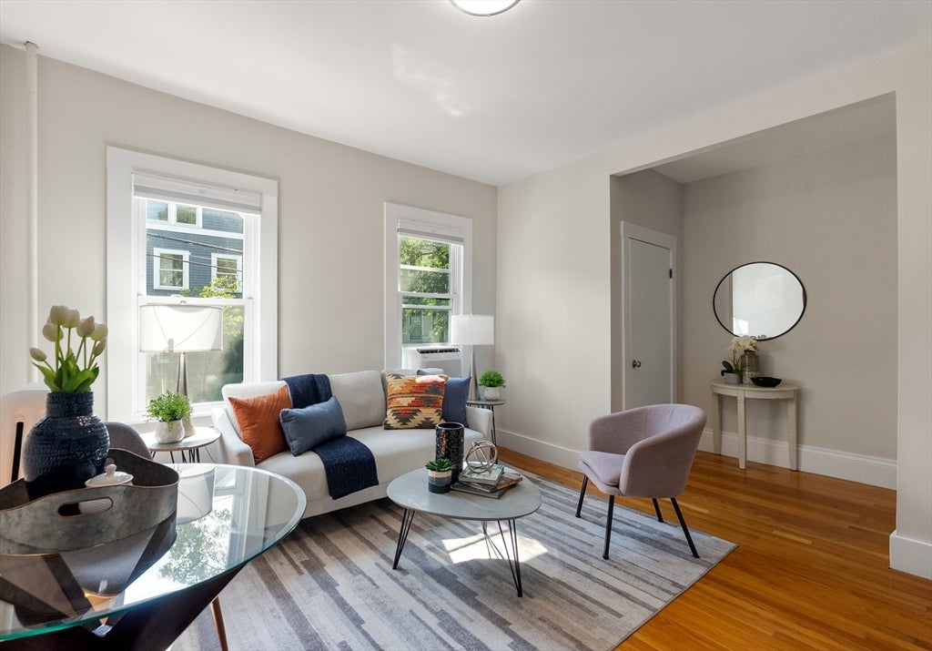 51 Lopez Street 4