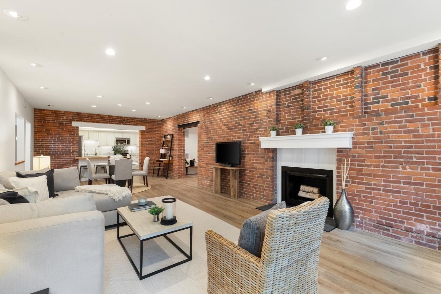 66 Haskell St #GE, Beverly, MA, 66 Haskell St #GE, Beverly, MA Photo #3