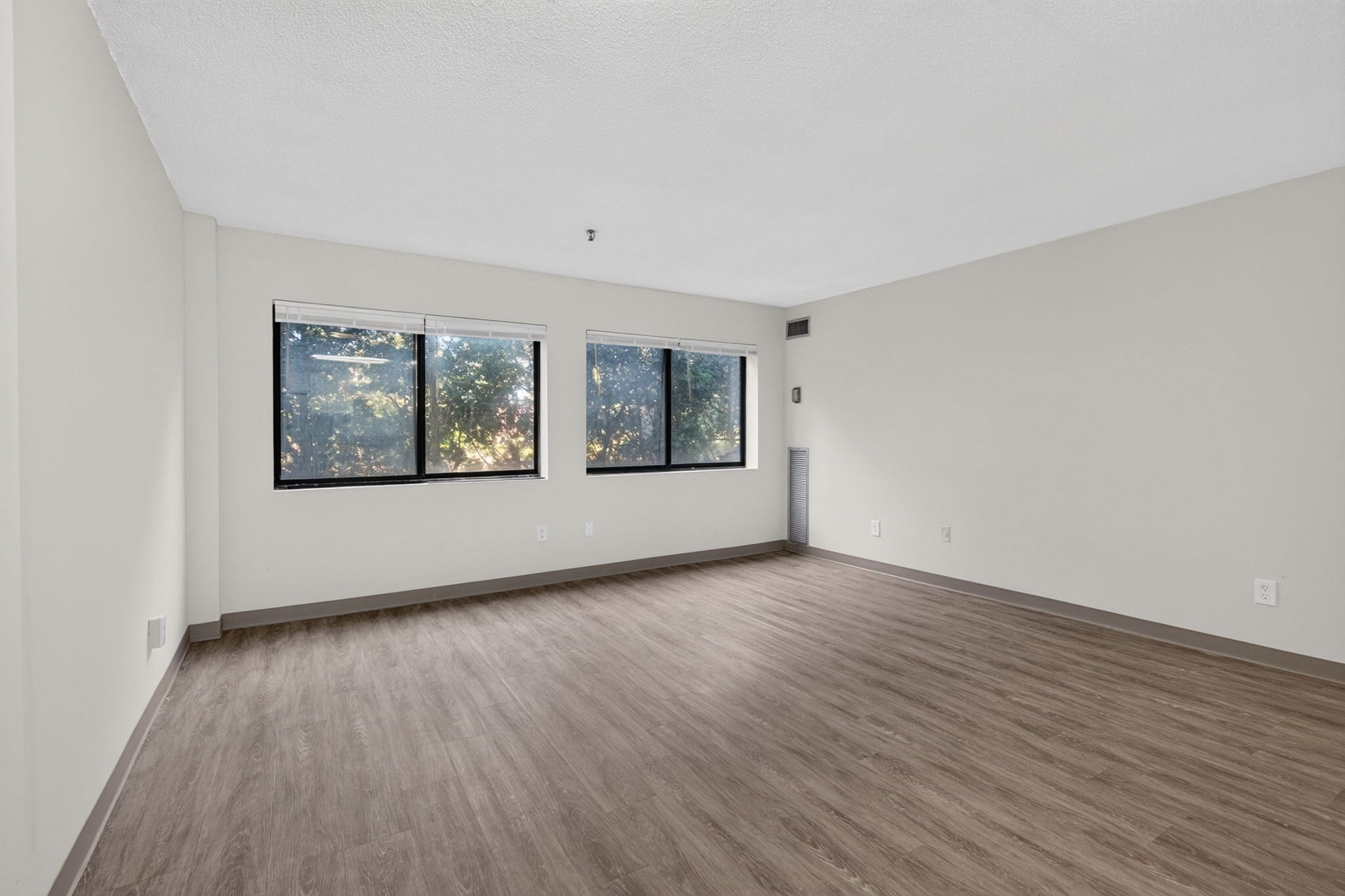 99 Florence St #805, Malden, MA, 99 Florence St #805, Malden, MA Photo #22