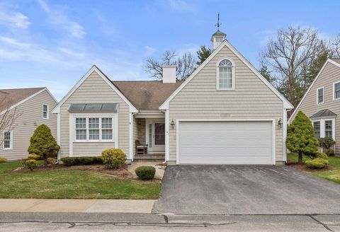 43 Sandtrap Cir 43 Weymouth MA 02190