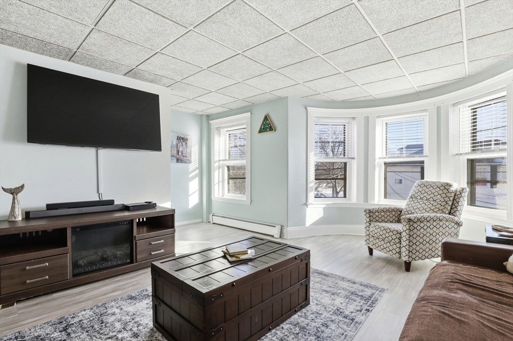 92 Lincoln Street 2