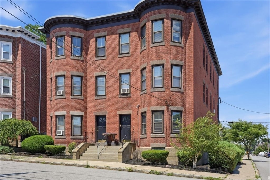 92 Lincoln Street #2, Winthrop, MA, 92 Lincoln Street #2, Winthrop, MA Photo #1