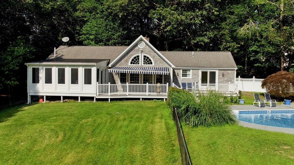 61 Clifford Rd