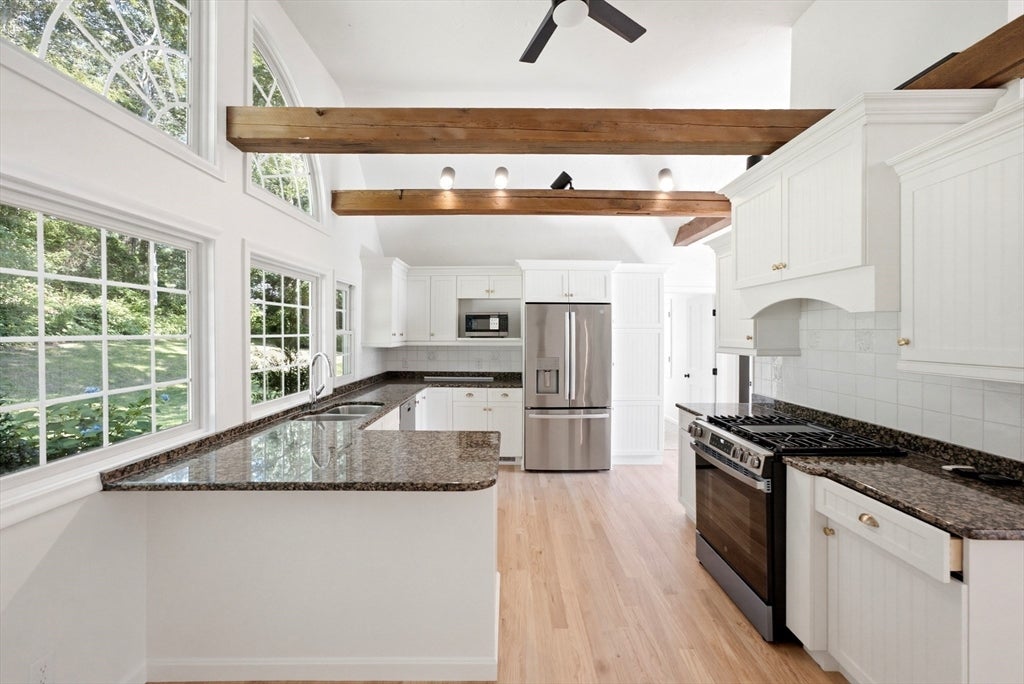 61 Clifford Rd, Plymouth, MA, 61 Clifford Rd, Plymouth, MA Photo #9