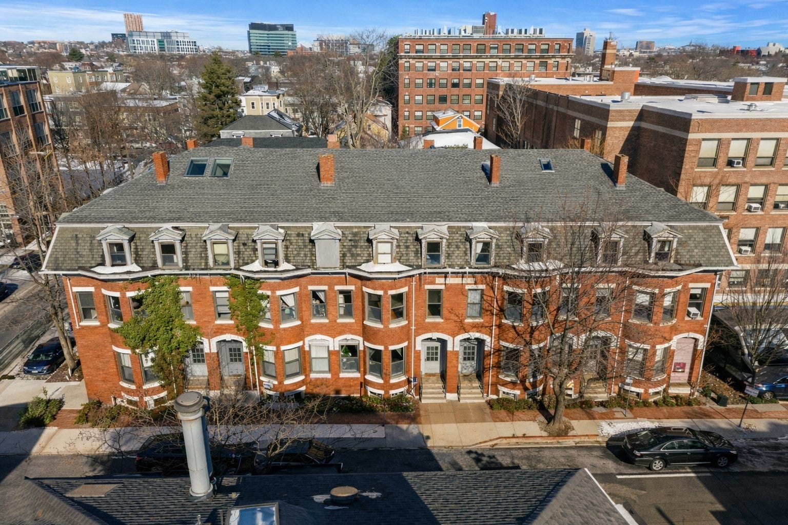 183 Harvard St