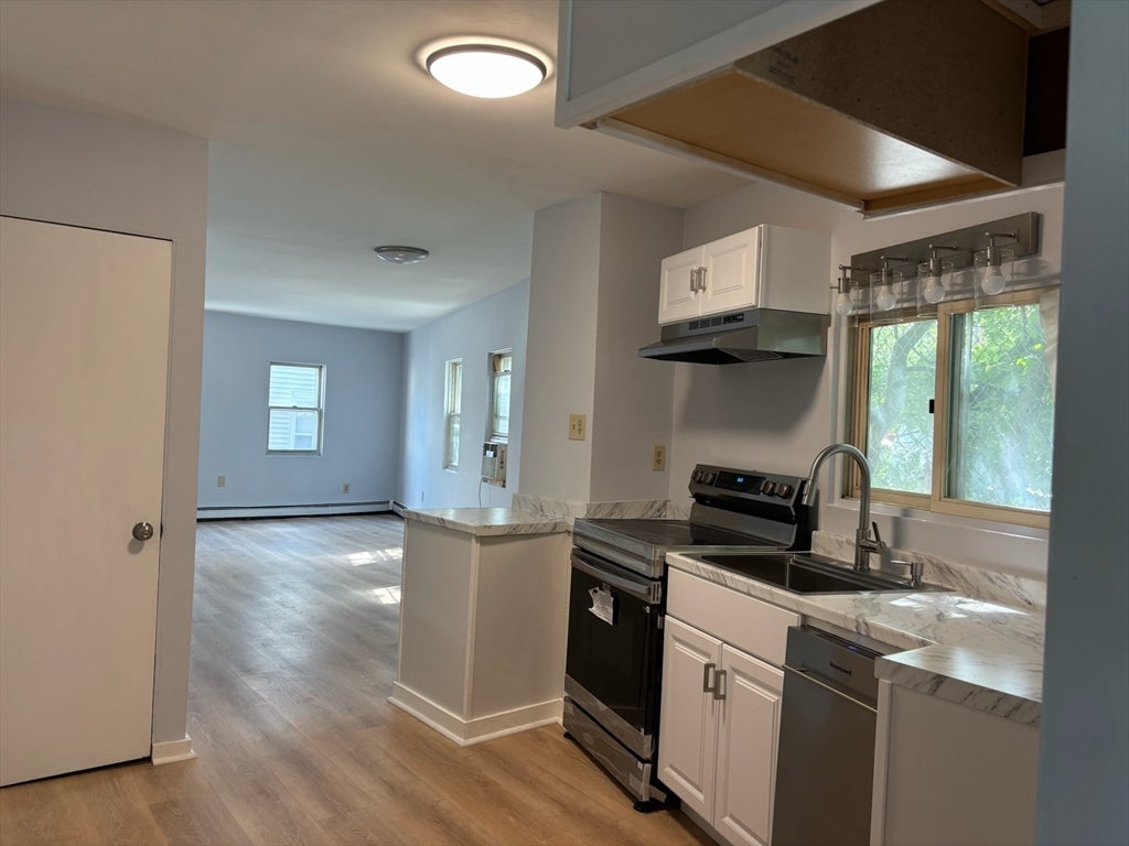 17 Howell Ct, Chelsea, MA, 17 Howell Ct, Chelsea, MA Photo #1