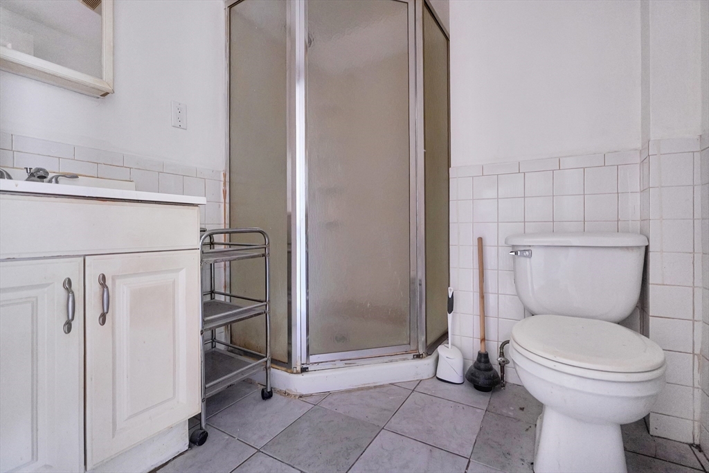 213 W 9th St, Boston, MA Photo #23