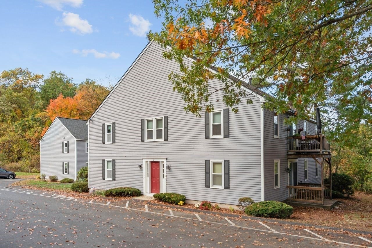 49 Lantern Ln #8, Dracut, MA Photo #28