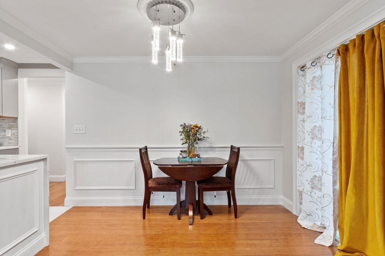 49 Lantern Ln 8
