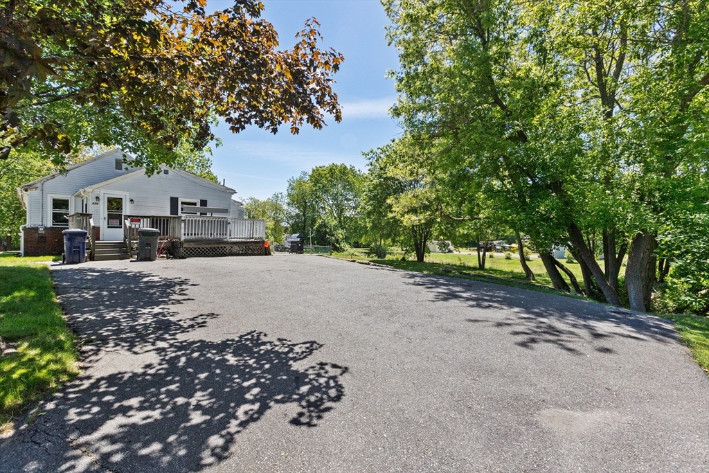 229 New Boston Rd