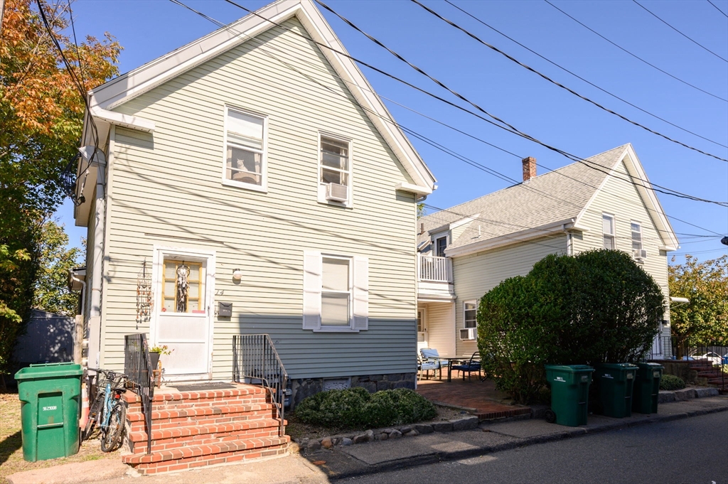 14-20 Randall Ave