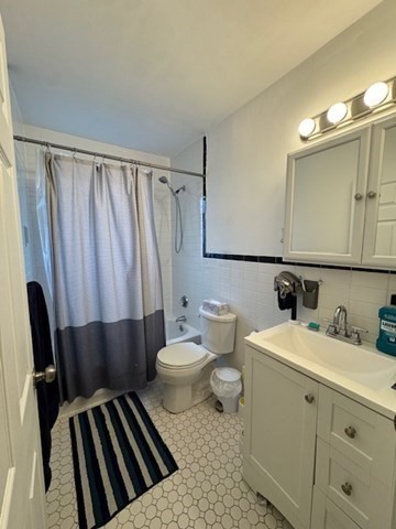 Boston, Massachusetts 02131, United States, 2 Bedrooms Bedrooms, ,1 BathroomBathrooms,Residential,Active,108857