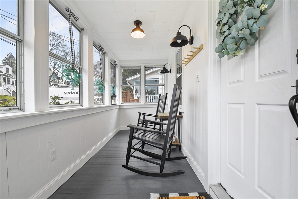 43 Harding Ave