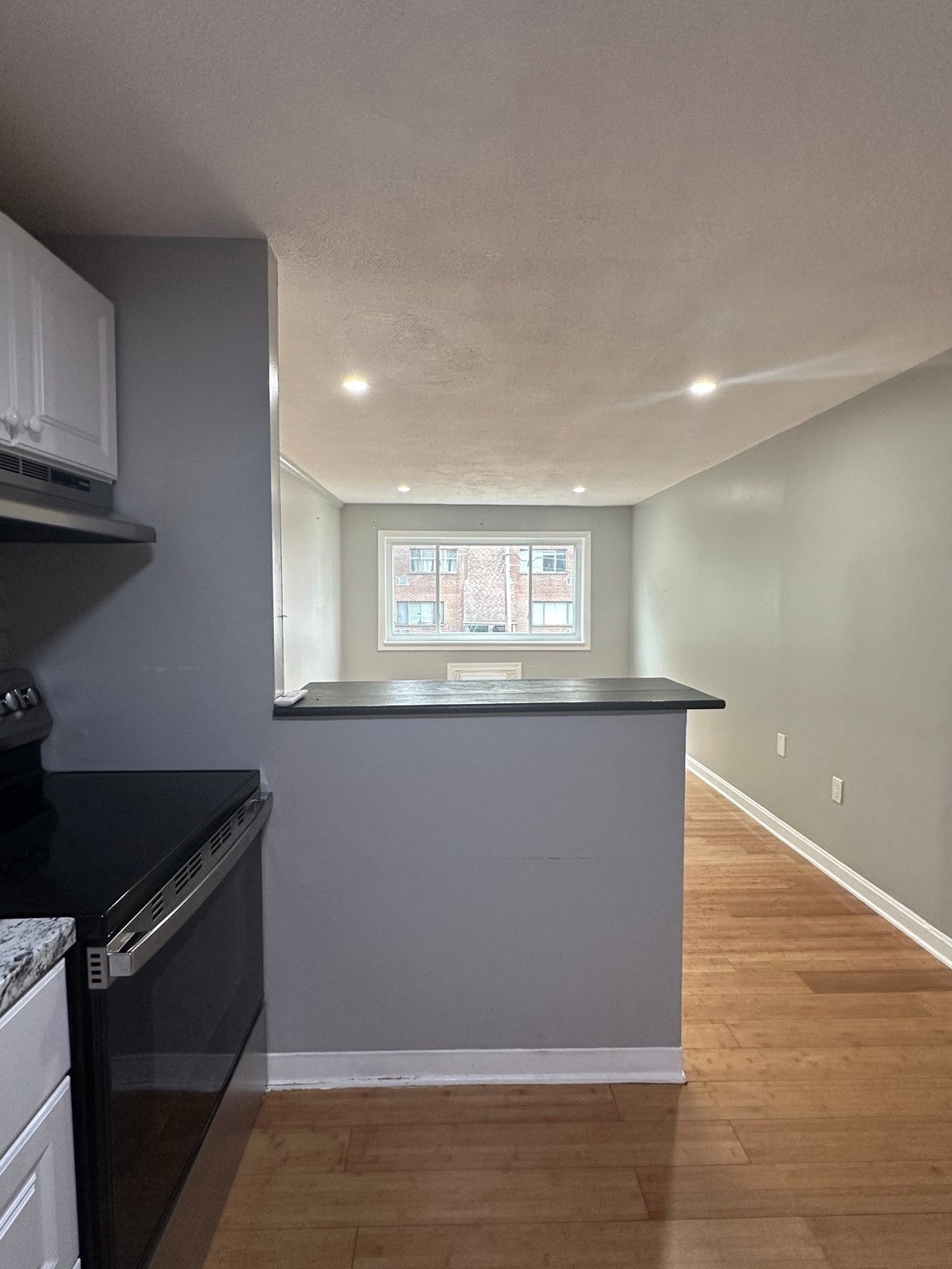 154 Second St 210