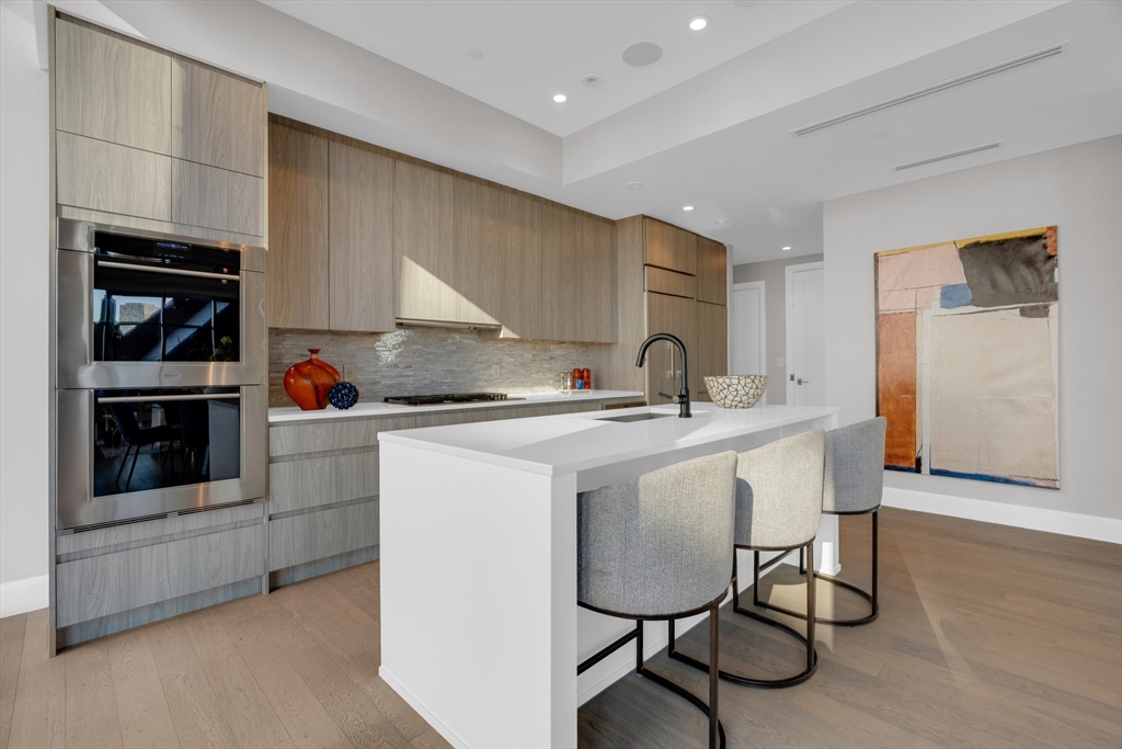 140 Shawmut Avenue 5A
