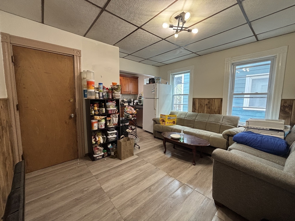 33 Jefferson St 1