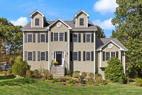 16 New Spaulding St Chelmsford MA 01824