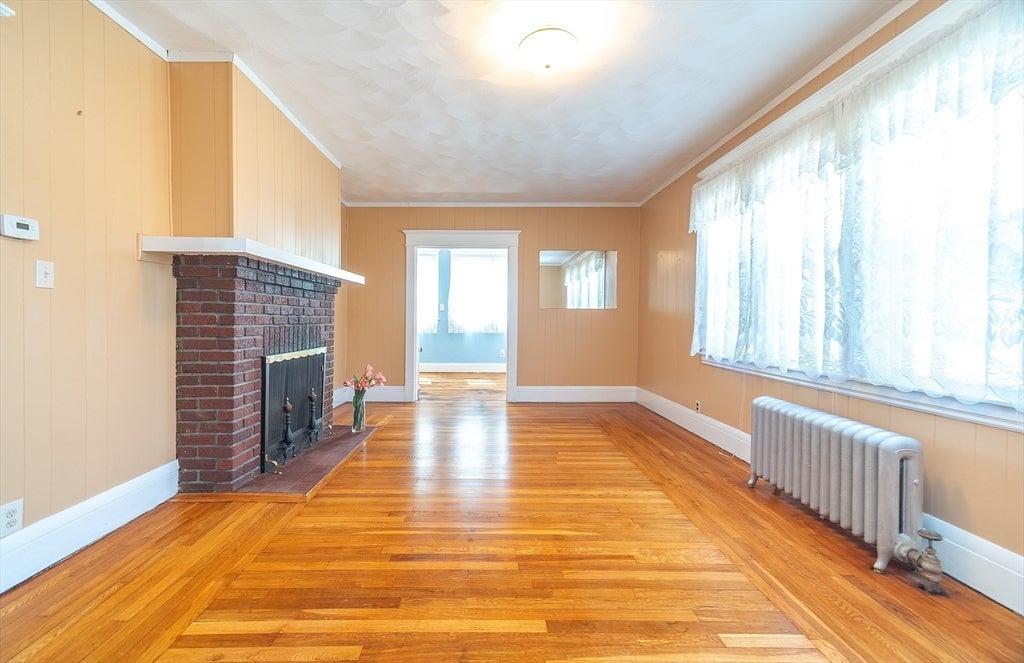 51 Itendale St, Springfield, MA Photo #9
