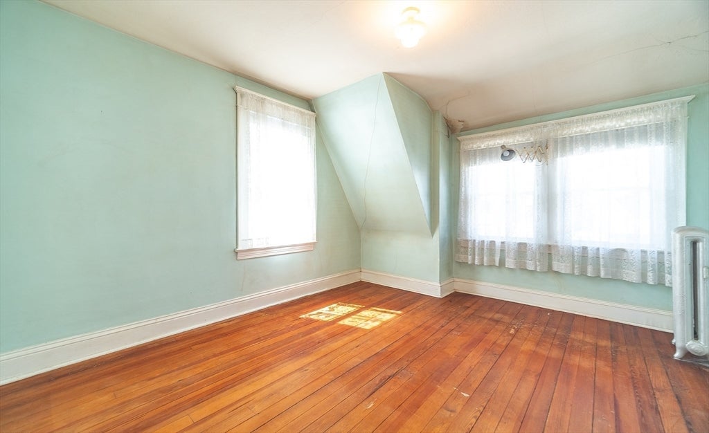 51 Itendale St, Springfield, MA Photo #32