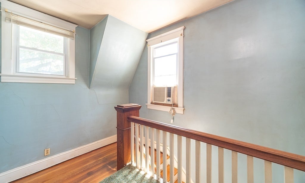 51 Itendale St, Springfield, MA Photo #19