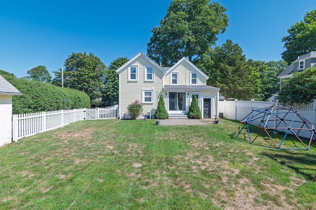 92 Lake Ave, Walpole, MA, 92 Lake Ave, Walpole, MA Photo #33