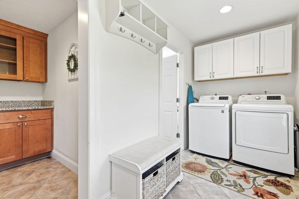92 Lake Ave, Walpole, MA, 92 Lake Ave, Walpole, MA Photo #8