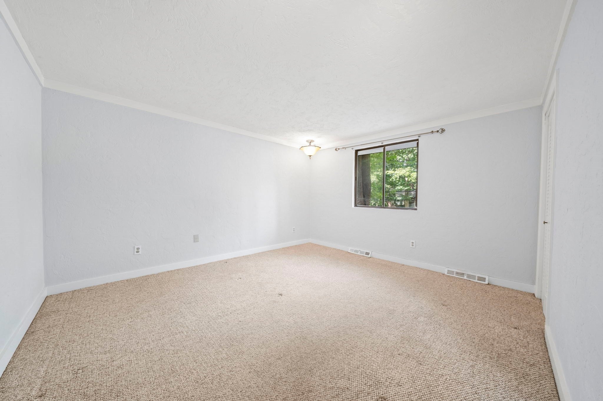 26 Cedarcrest Rd, Canton, MA, 26 Cedarcrest Rd, Canton, MA Photo #22