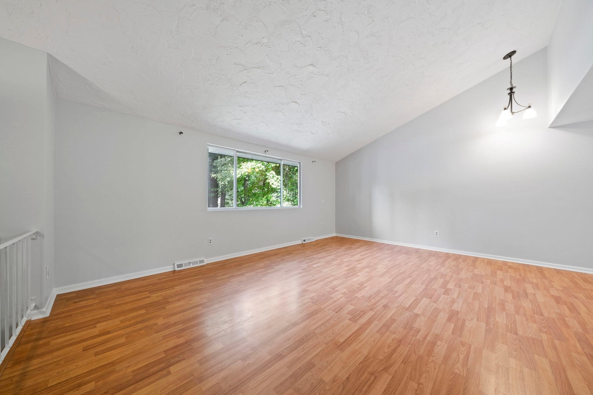 26 Cedarcrest Rd, Canton, MA, 26 Cedarcrest Rd, Canton, MA Photo #9