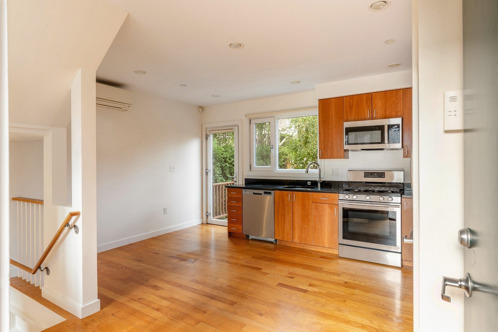 13 Clary Street, Cambridge, MA, 13 Clary Street, Cambridge, MA Photo #3