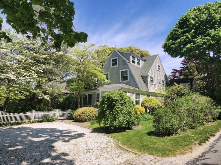 250 Scraggy Neck Road