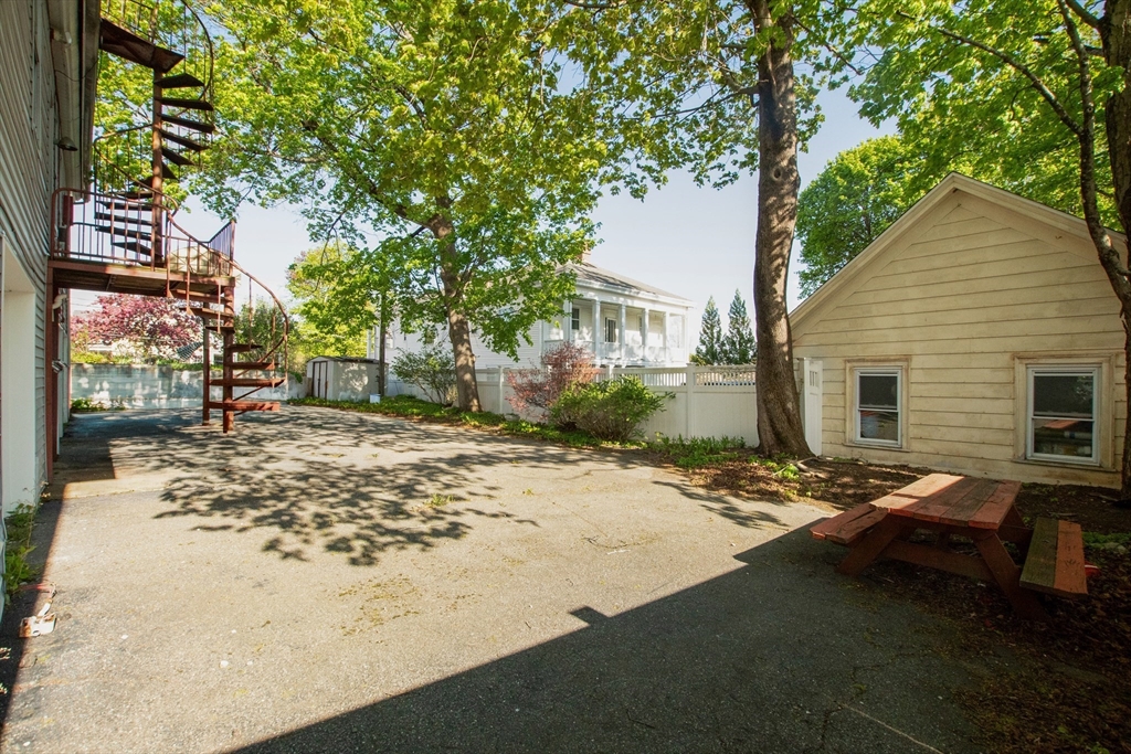 12 Prince Street