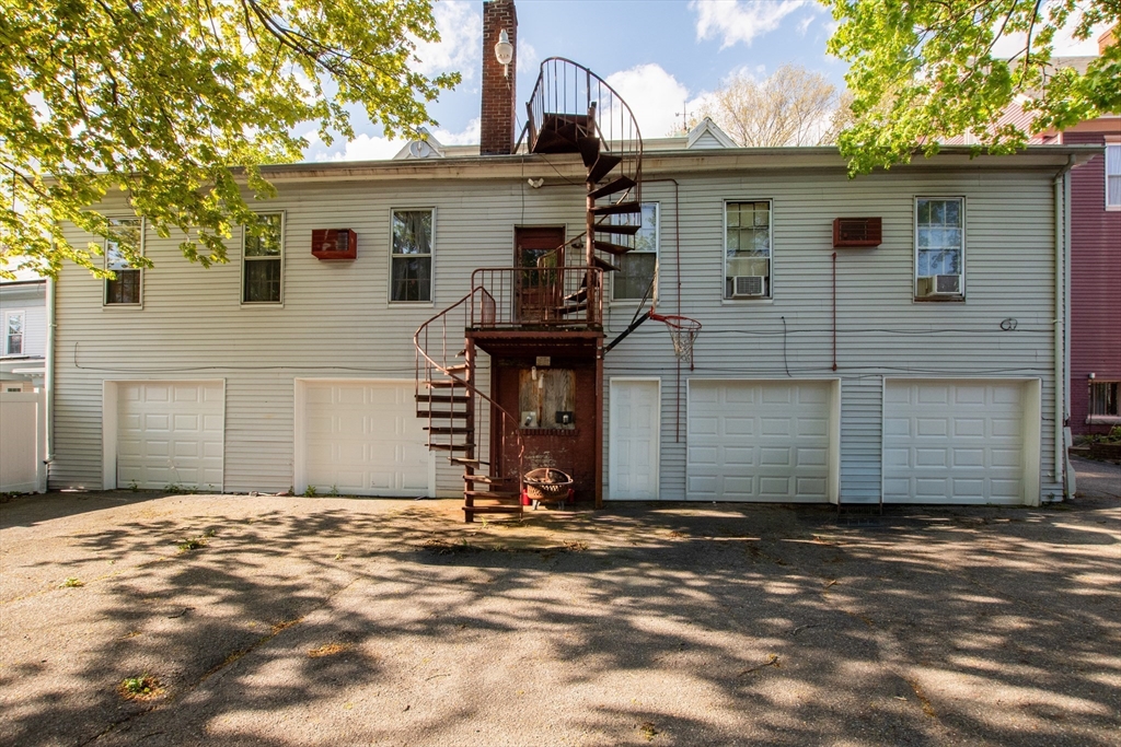 12 Prince Street