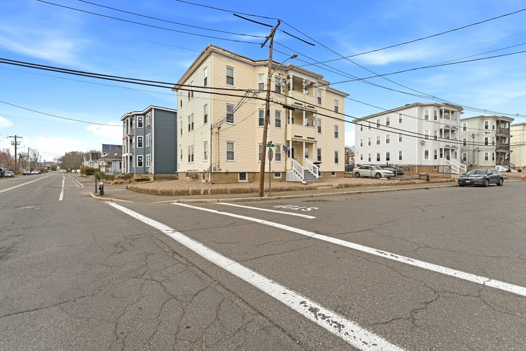 4 Bellevue Ave