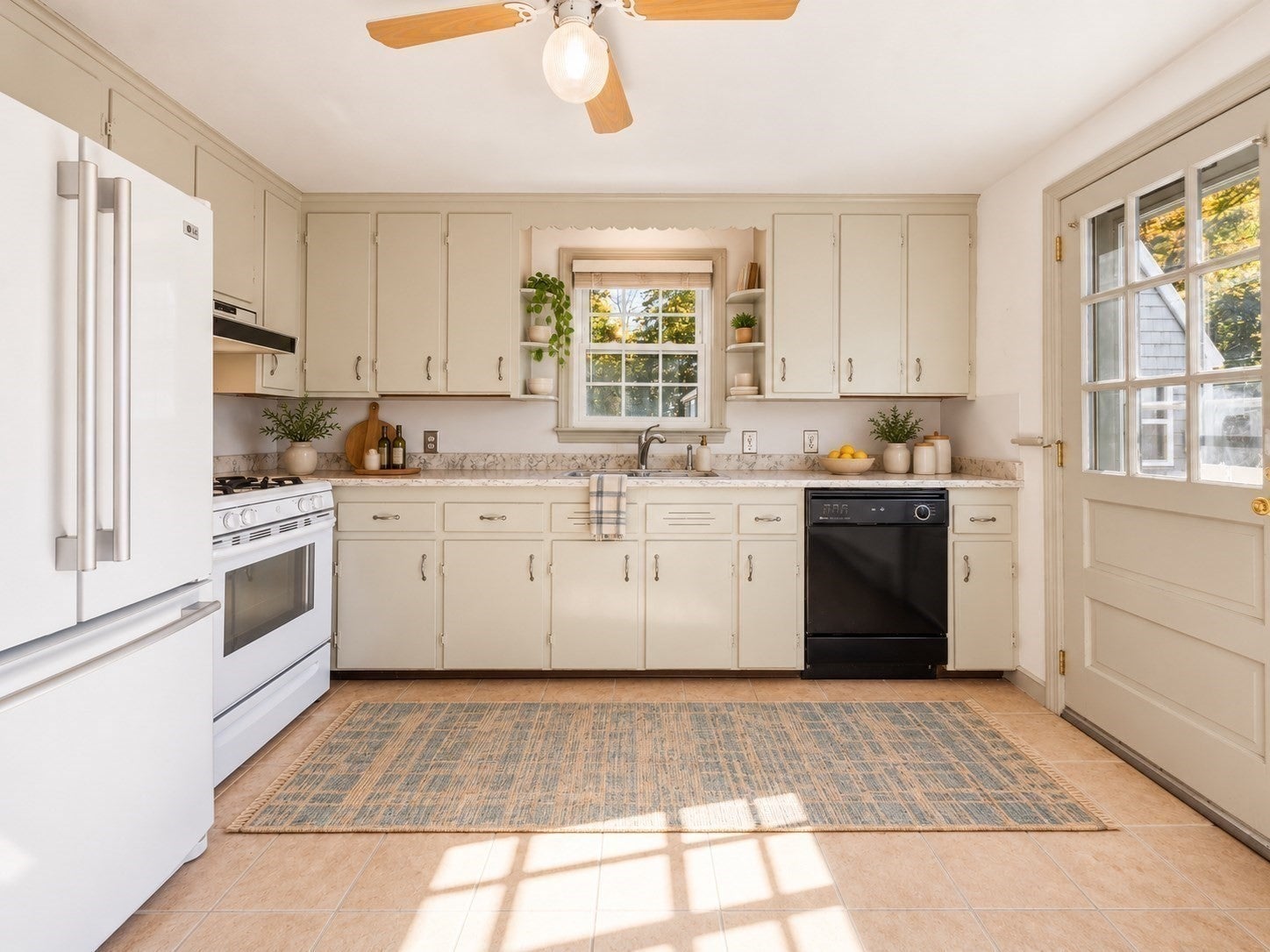 19 Alden St, Mansfield, MA Photo #13