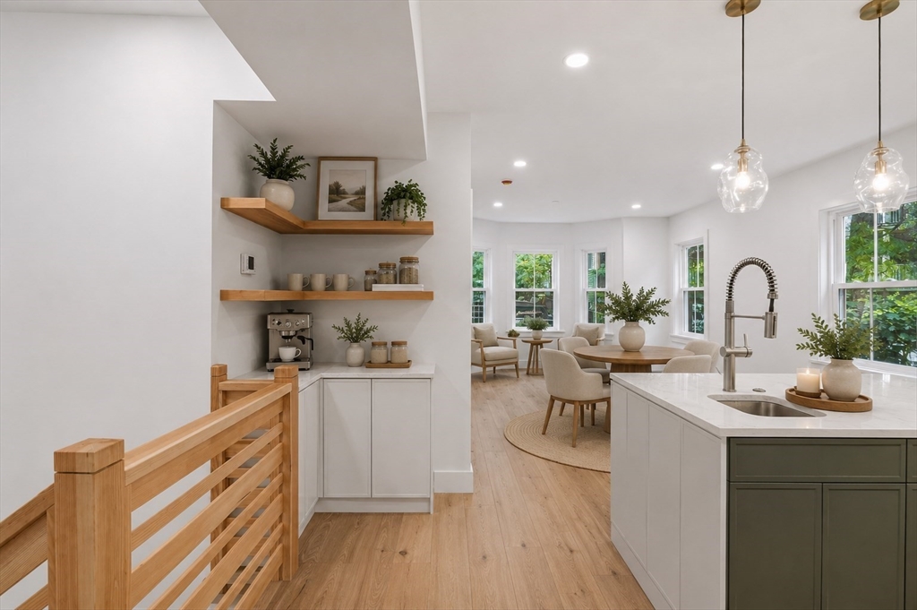 79R Sheridan Street 1