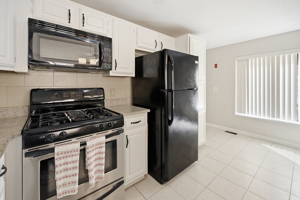 84 Perkins Ct #84, Haverhill, MA Photo #11