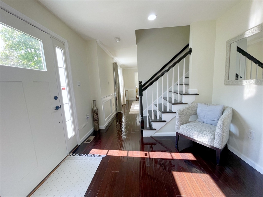 52 Phelps St