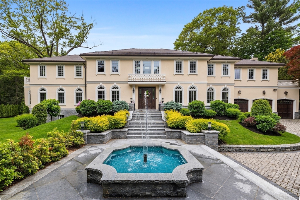 37 Radcliffe Rd