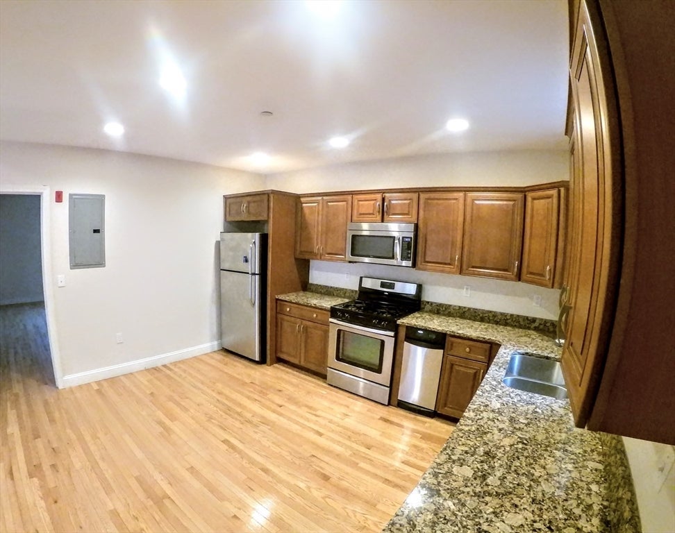 133 South St #1, Boston, MA, 133 South St #1, Boston, MA Photo #5