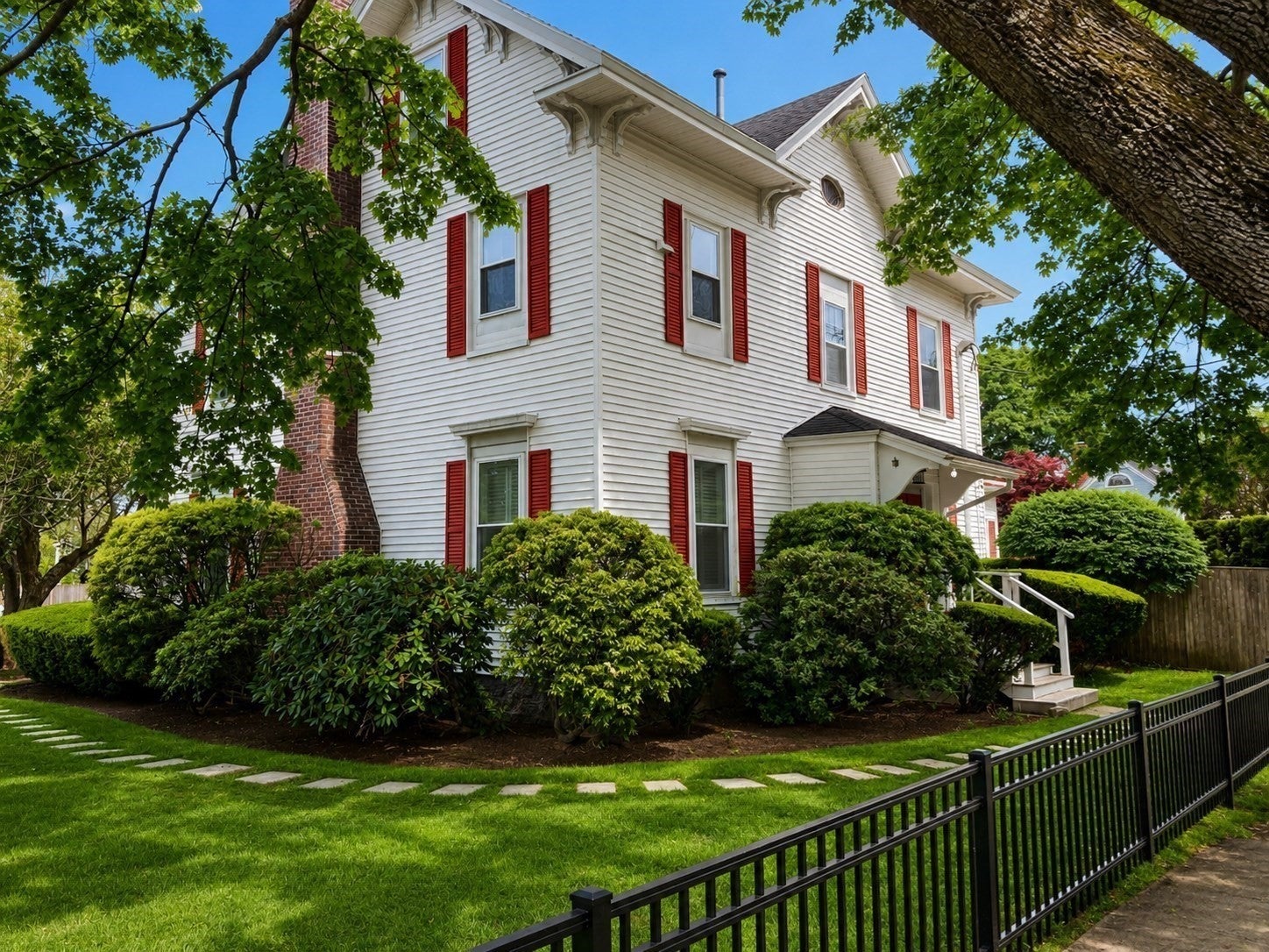 20 Ocean Ave 4, Marblehead MA 01945