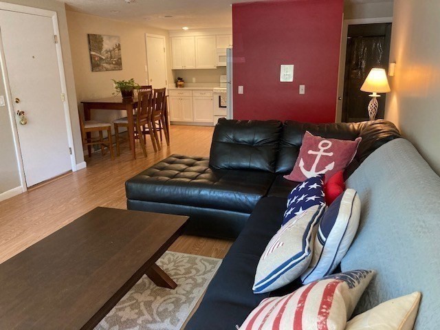 91 Pleasant Street D-6