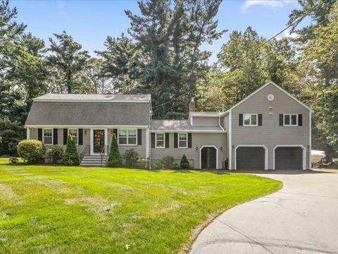 31 Hillcrest Dr Pembroke MA 02359