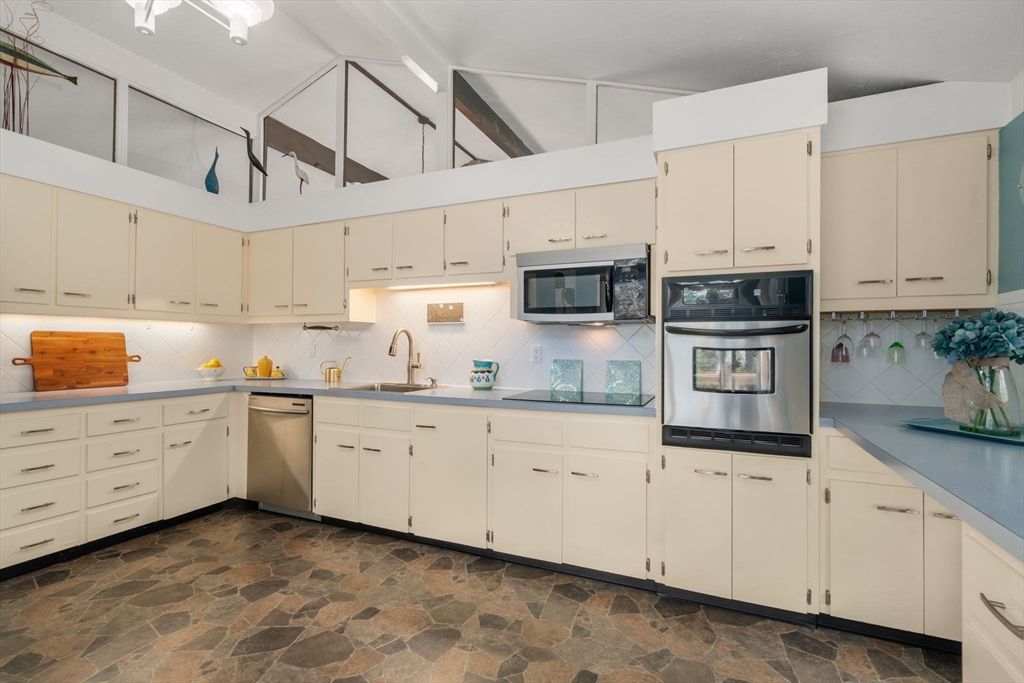67 Woodland Street, Sherborn, MA, 67 Woodland Street, Sherborn, MA Photo #10