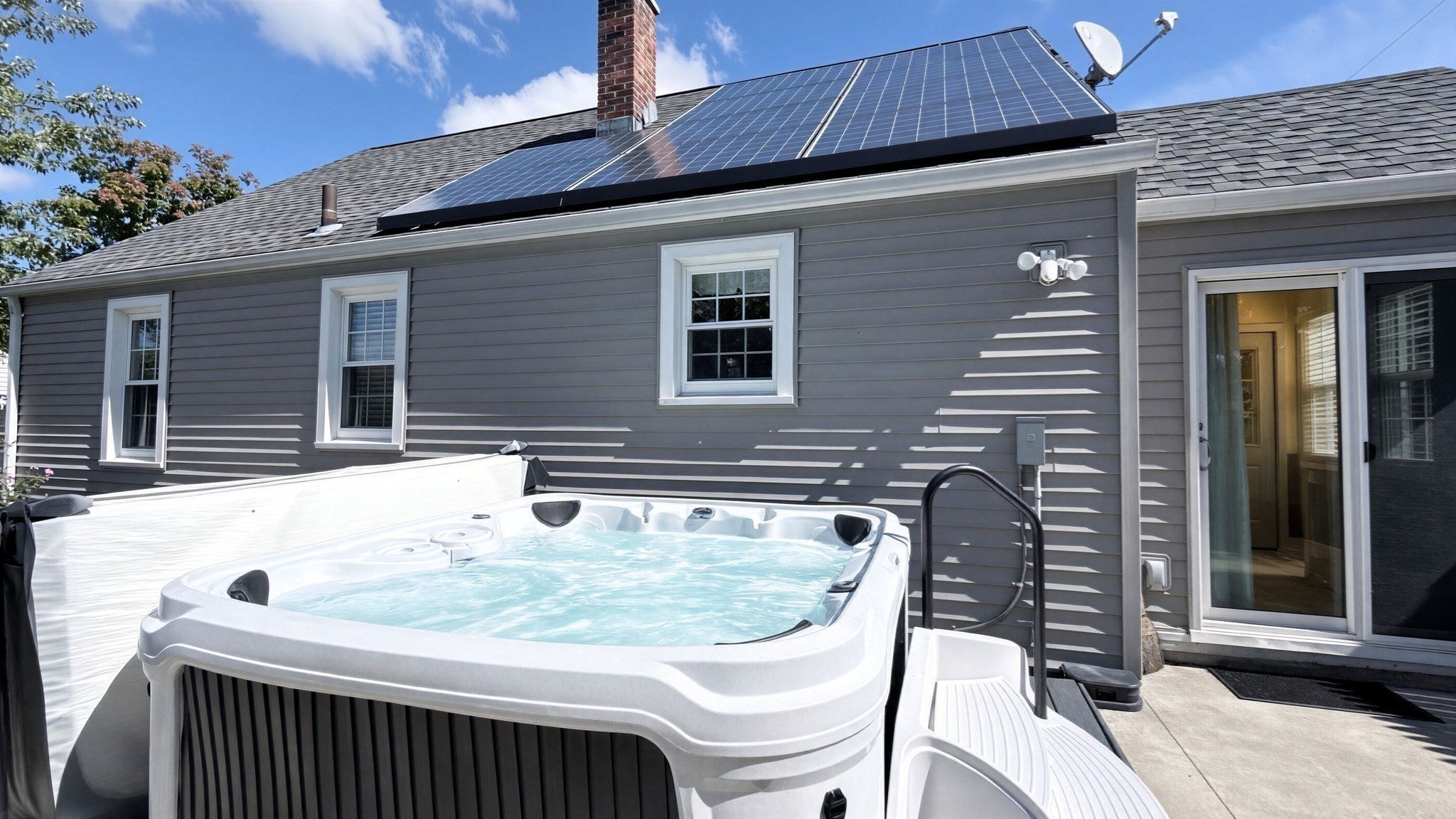 211 Holyoke St, Ludlow, MA Photo #37