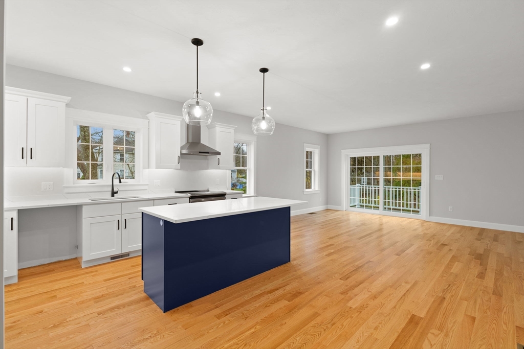 37 Leonard St 37