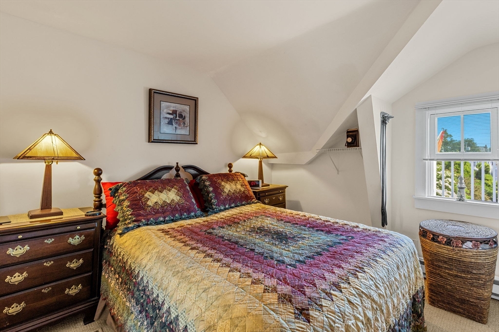 15 Cottage St #8, Provincetown, MA Photo #12