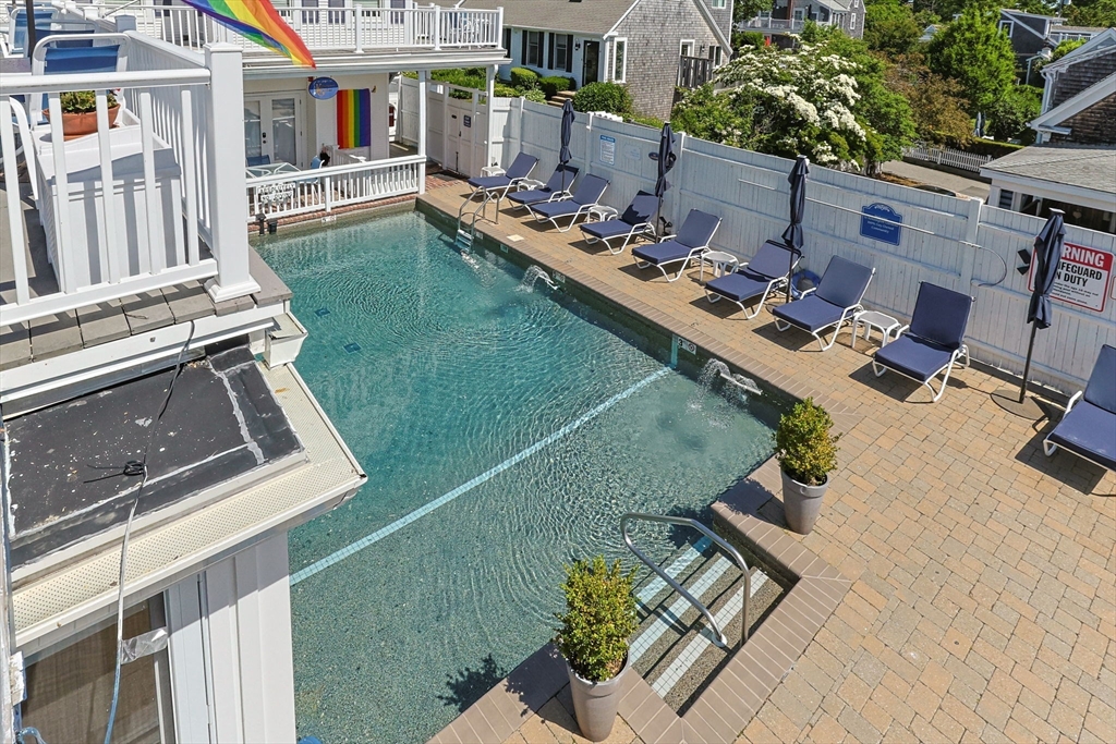 15 Cottage St #8, Provincetown, MA Photo #15