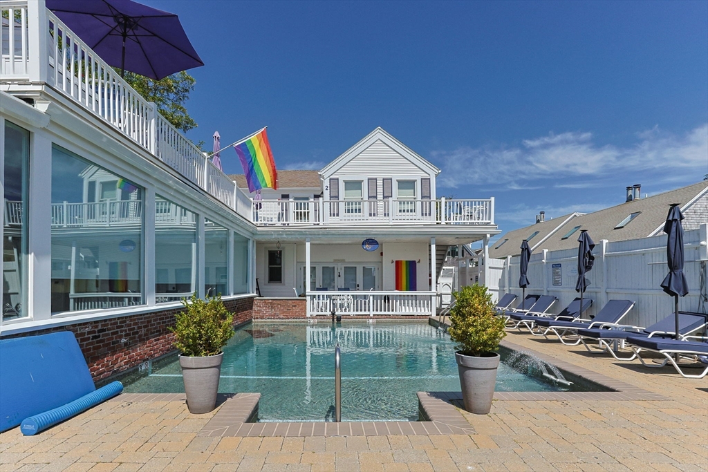 15 Cottage St #8, Provincetown, MA Photo #16