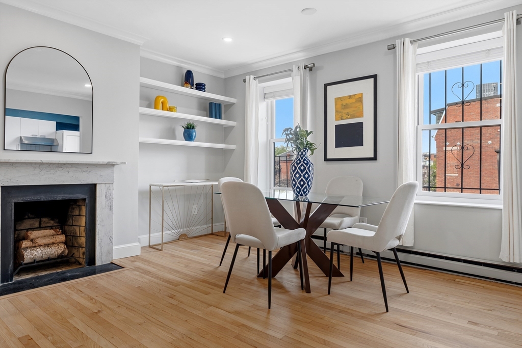 439 Shawmut Ave 4