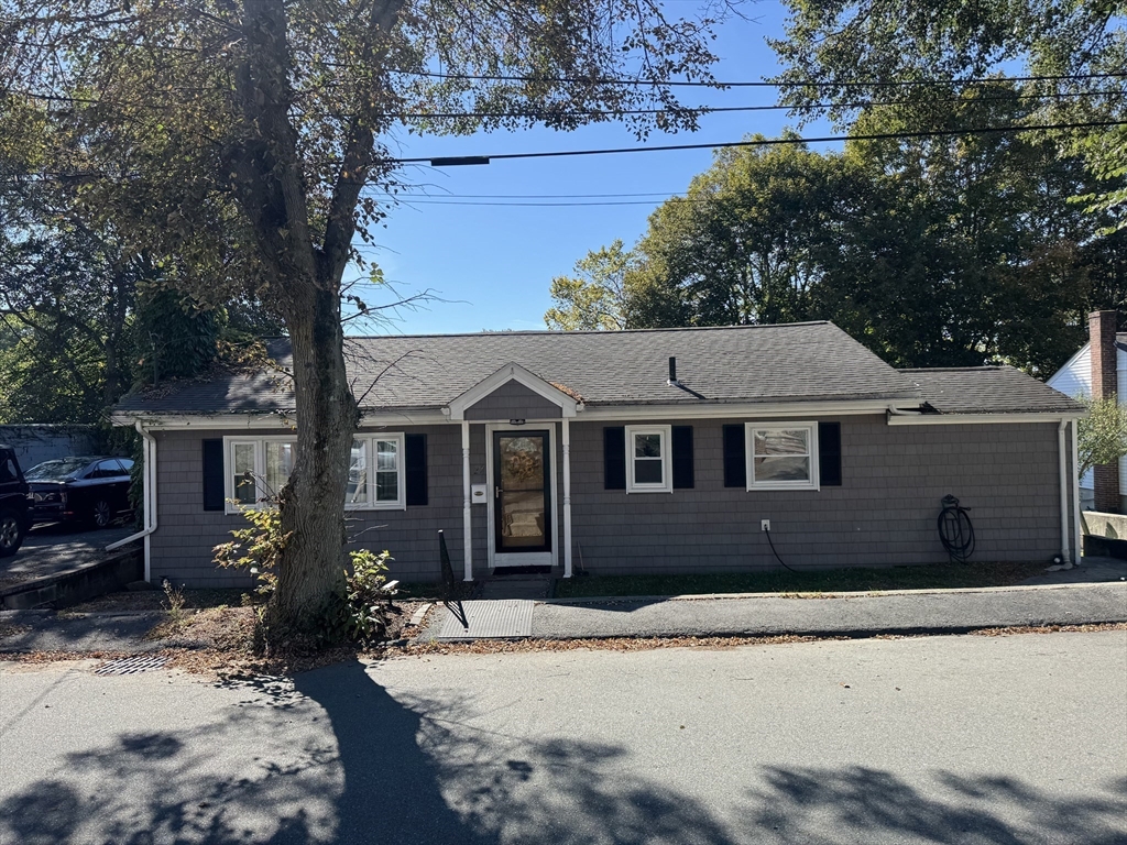 27 Fellsmere Ave
